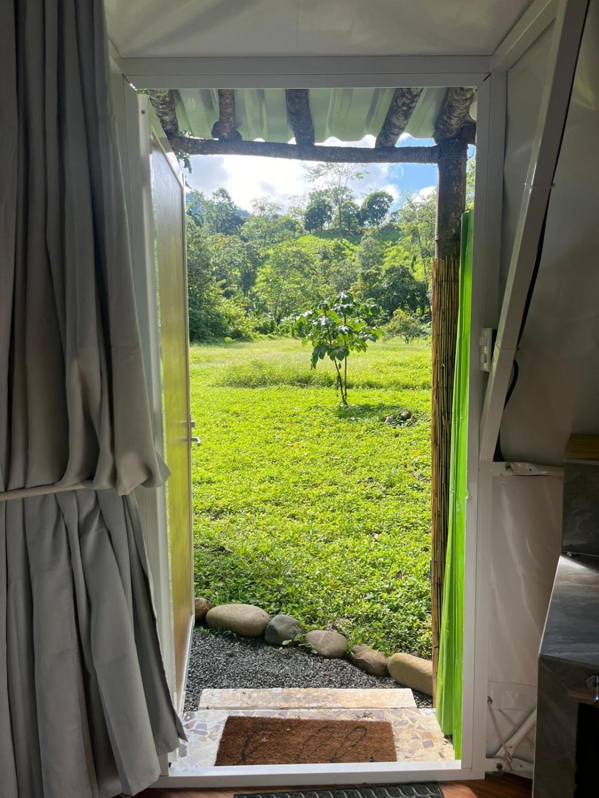 La Comarca River Glamping Dome Near Manuel Antonio Quarto foto